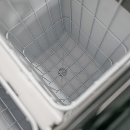 Компрессорный автохолодильник Alpicool T50 (LG) (двухкамерный, 50 литров). До -20 ℃. Питание 12, 24, 220 Вольт Компрессорный автохолодильник Alpicool T50 (LG) (двухкамерный, 50 литров). До -20 ℃. Питание 12, 24, 220 Вольт