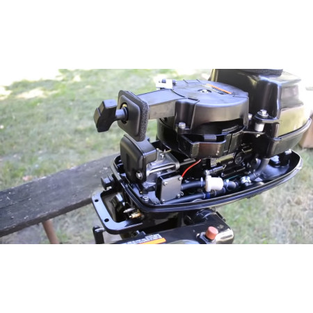 Лодочный мотор Parsun ТC5.8 BMS (5.8 л.с. короткий дейдвуд, двухтактный) Лодочный мотор Parsun ТC5.8 BMS (5.8 л.с. короткий дейдвуд, двухтактный)